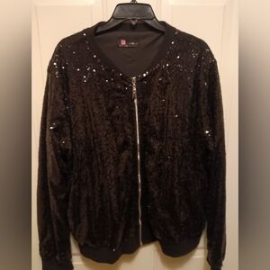 Set of black sequin jacket, leggings , boutique T-shirt and pants.